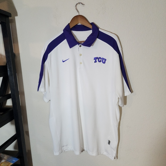 Nike tcu large.        Bin8 - Picture 1 of 12
